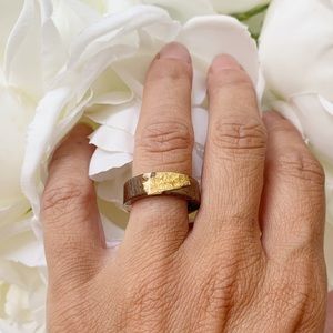 Wood Acrylic Dry Flower Ring